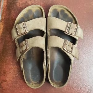 Arizona Birkenstock tobacco leather size 38